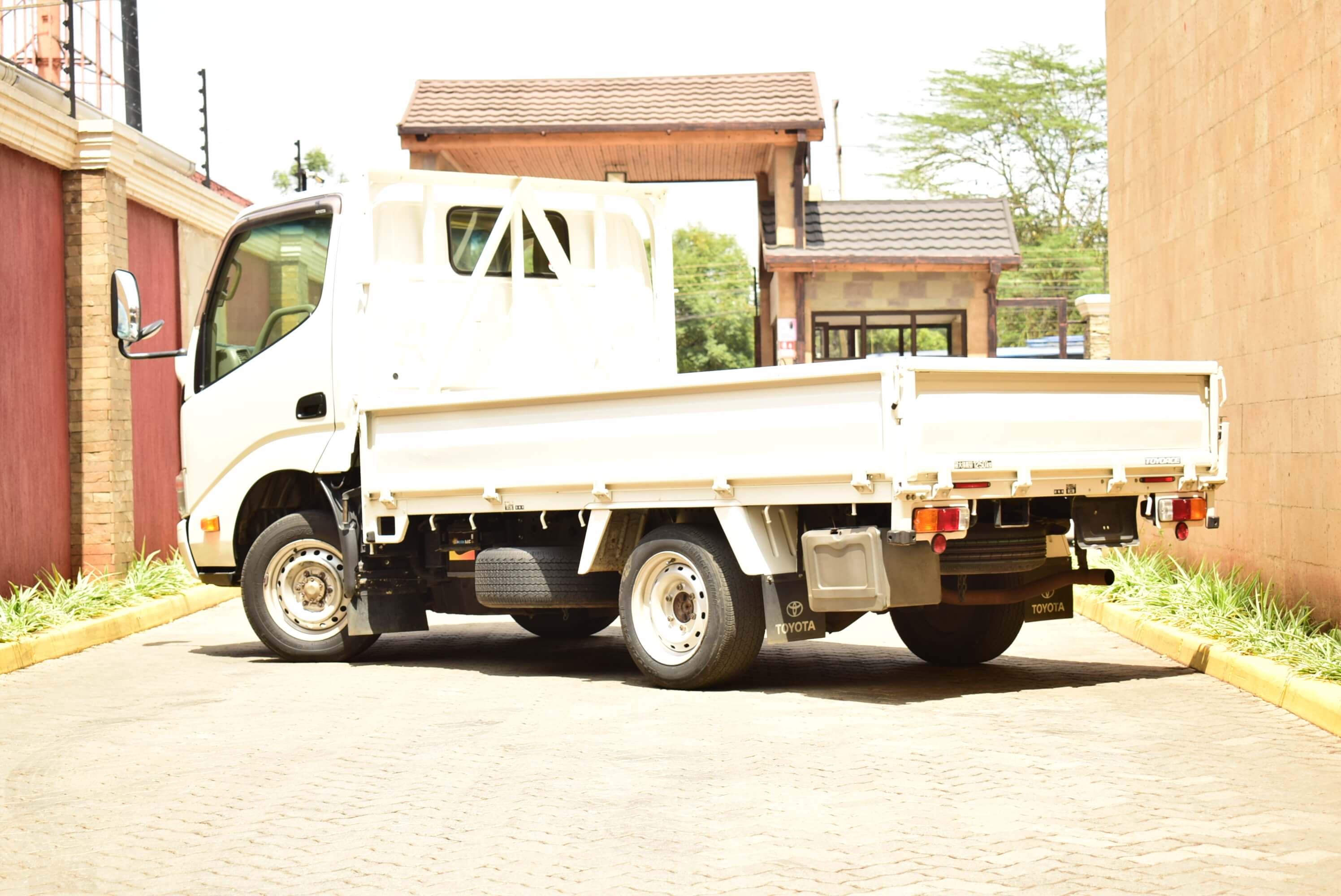 Executive Super Rides Limited