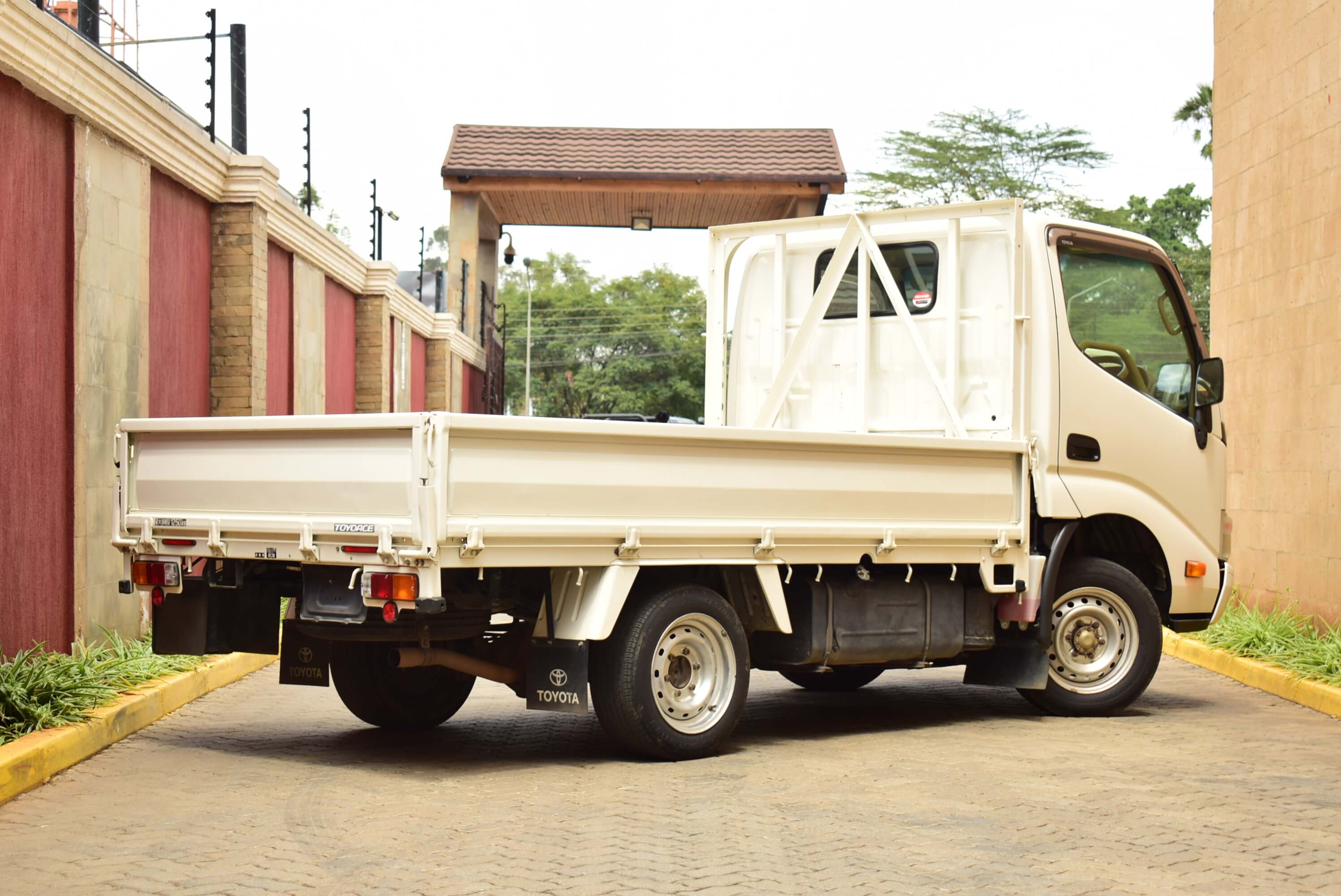 Executive Super Rides Limited