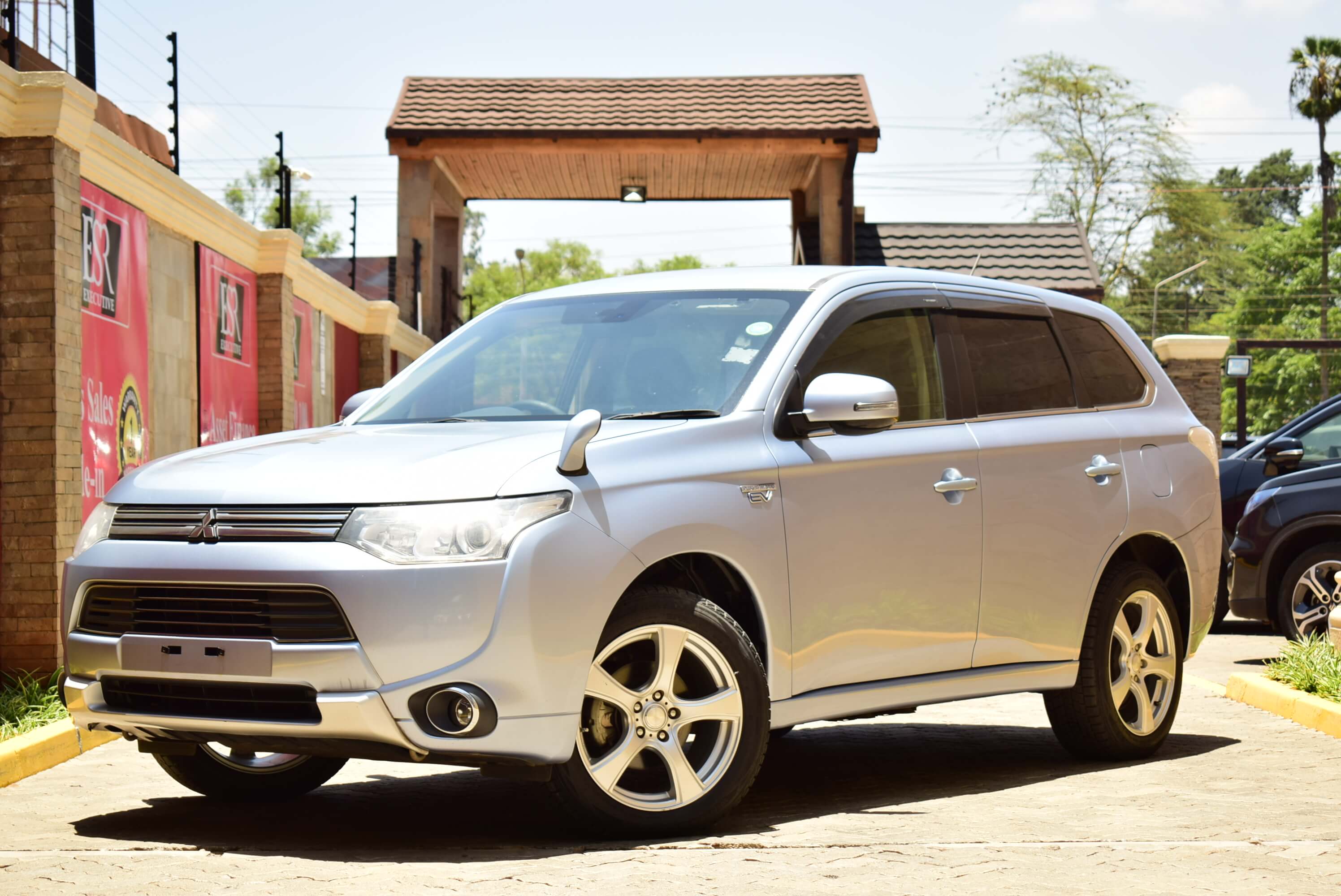 Executive Super Rides Limited